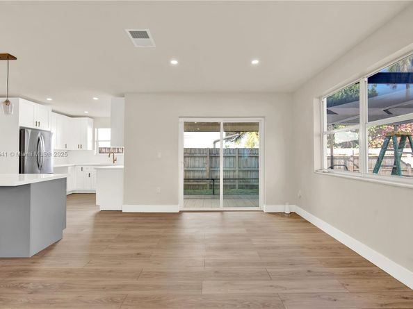 131 NE 18th St, Homestead FL 33030