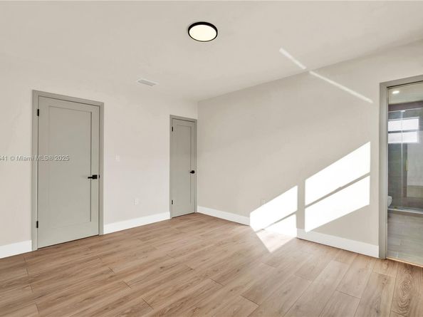 131 NE 18th St, Homestead FL 33030