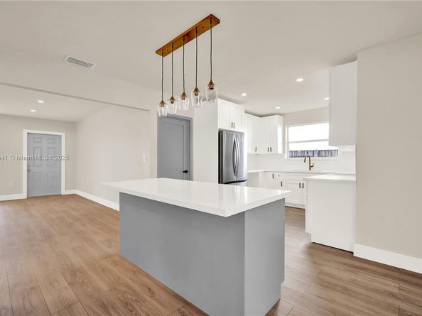 131 NE 18th St, Homestead FL 33030