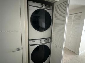7265 SW 89th St A211, Miami FL 33156