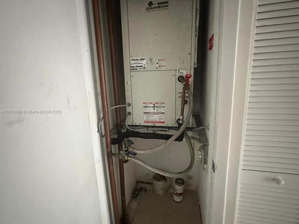 7265 SW 89th St A211, Miami FL 33156