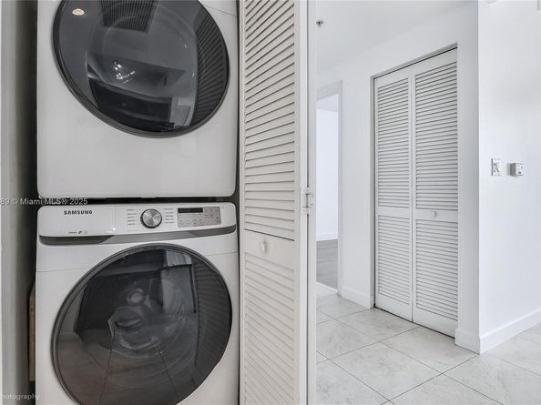 7265 SW 89th St A211, Miami FL 33156