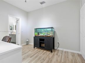 2979 NW 30th Pl, Oakland Park FL 33311