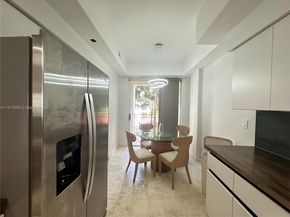 3900 Island Blvd B303, Aventura FL 33160