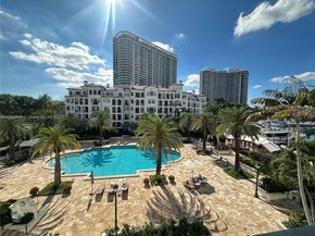 3900 Island Blvd B303, Aventura FL 33160