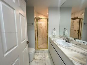 3900 Island Blvd B303, Aventura FL 33160