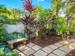 6900 Altamira St, Coral Gables FL 33146