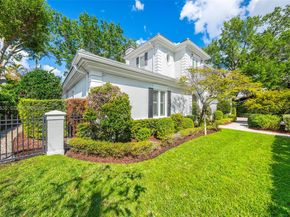 6900 Altamira St, Coral Gables FL 33146