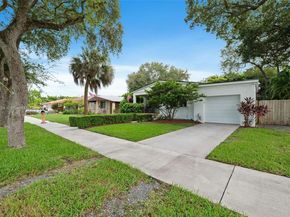 3800 SW 68th Ave, Miami FL 33155