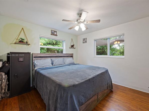 3800 SW 68th Ave, Miami FL 33155