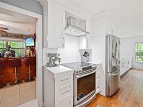 3800 SW 68th Ave, Miami FL 33155