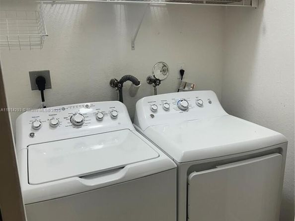 5320 SW 130th Ter, Miramar FL 33027