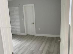 6241 NW 12th St, Sunrise FL 33313