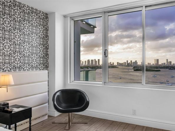 1100 West Ave 1420, Miami Beach FL 33139