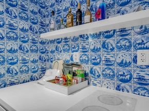 1100 West Ave 1420, Miami Beach FL 33139