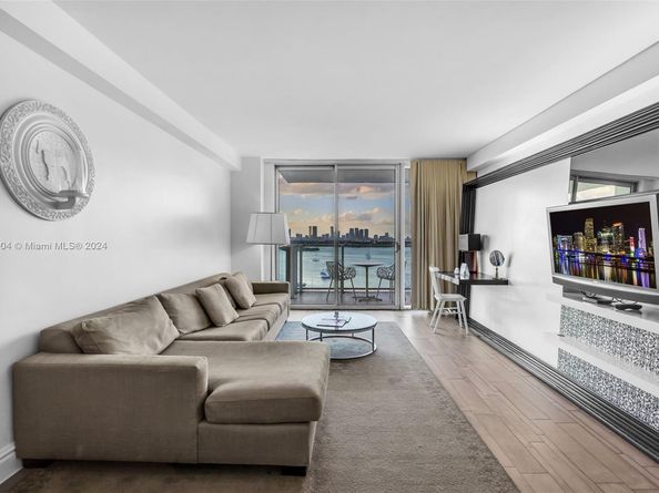 1100 West Ave 1420, Miami Beach FL 33139