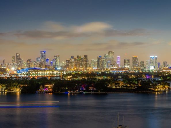 1100 West Ave 1420, Miami Beach FL 33139