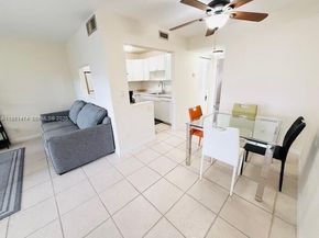 3061 NW 47th Ter 228B, Lauderdale Lakes FL 33313