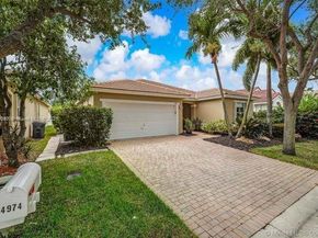 4974 SW 34th Ter, Hollywood FL 33312
