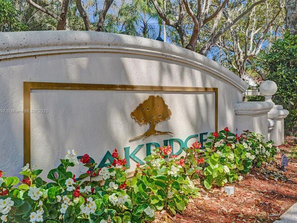 4974 SW 34th Ter, Hollywood FL 33312