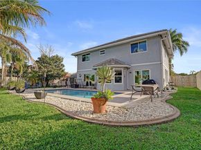 13901 Appalachian Trl, Davie FL 33325