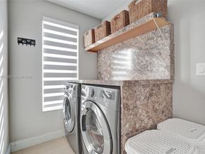 13901 Appalachian Trl, Davie FL 33325