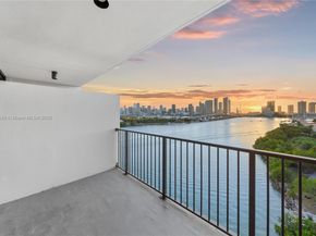 1000 Venetian Way 810, Miami FL 33139