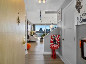 1000 Venetian Way 810, Miami FL 33139