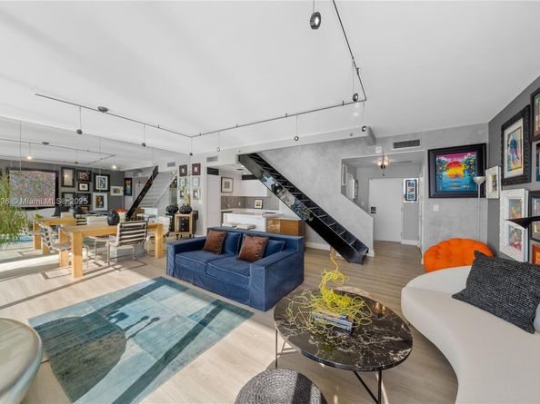 1000 Venetian Way 810, Miami FL 33139