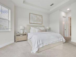 5413 Pecan Dr, Loxahatchee FL 33470