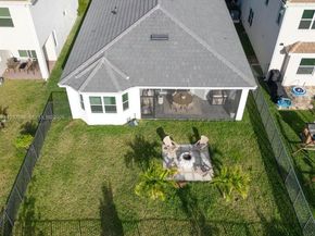 5413 Pecan Dr, Loxahatchee FL 33470