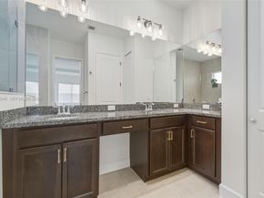 5413 Pecan Dr, Loxahatchee FL 33470