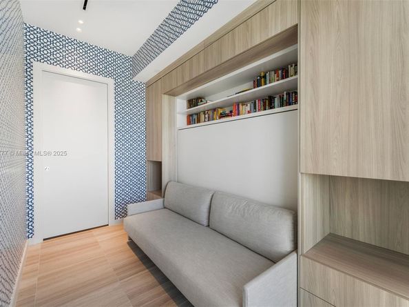 4701 N Meridian Ave 512, Miami Beach FL 33140