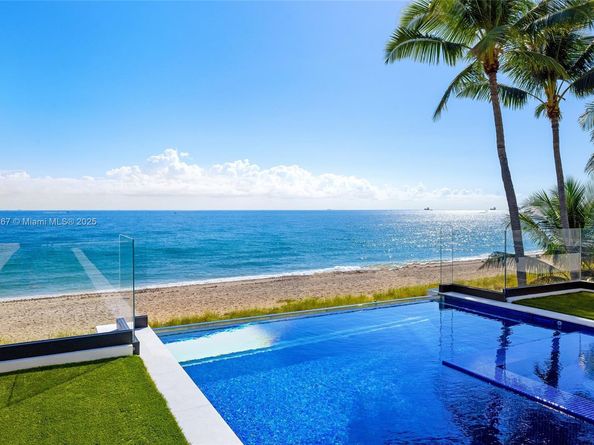 3052 N Atlantic Blvd, Fort Lauderdale FL 33308