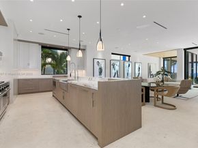 3052 N Atlantic Blvd, Fort Lauderdale FL 33308