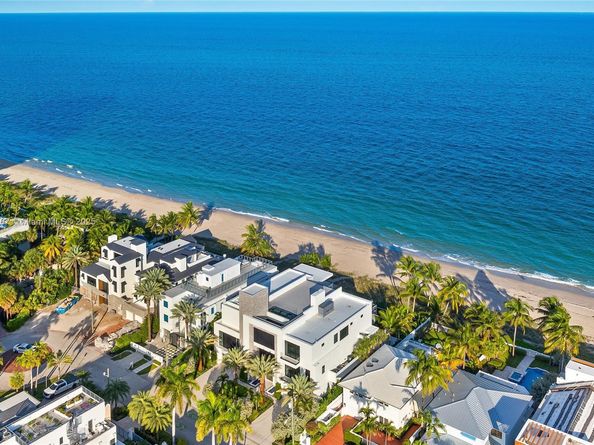 3052 N Atlantic Blvd, Fort Lauderdale FL 33308