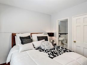 940 Hollywood Blvd, Hollywood FL 33019