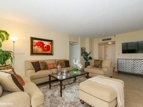 19707 Turnberry Way 23C, Aventura FL 33180