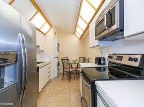 19707 Turnberry Way 23C, Aventura FL 33180