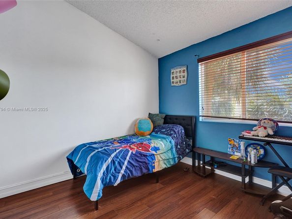 6205 Kendale Lakes Cir 279, Miami FL 33183