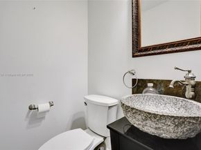 6205 Kendale Lakes Cir 279, Miami FL 33183