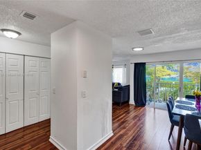6205 Kendale Lakes Cir 279, Miami FL 33183