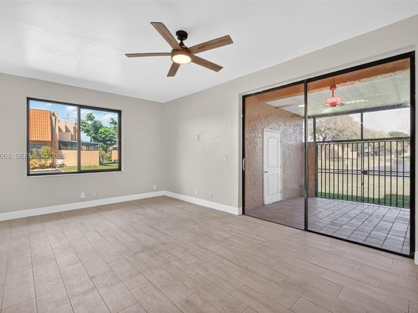 1451 NW 92nd Ave 191, Pembroke Pines FL 33024