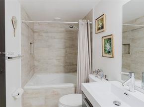 3800 Hillcrest Dr 411, Hollywood FL 33021