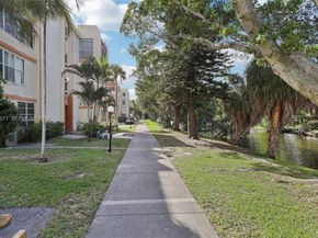 2301 NW 41st Ave 403, Lauderhill FL 33313