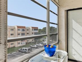 2301 NW 41st Ave 403, Lauderhill FL 33313