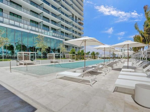 580 72nd 1004, Miami Beach FL 33141