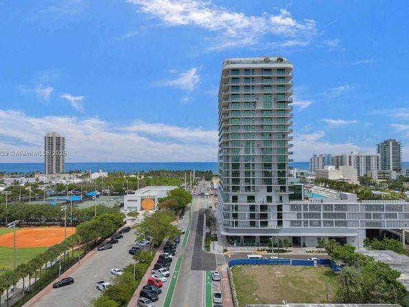 580 72nd 1004, Miami Beach FL 33141