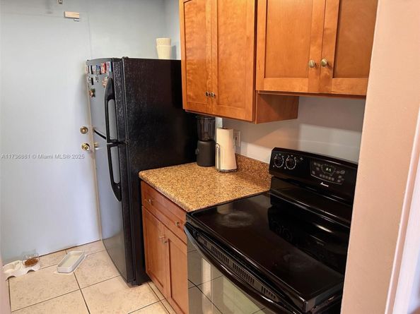 2350 NE 135th St 903, North Miami FL 33181