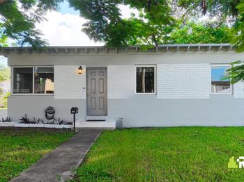 201 Flagler Dr